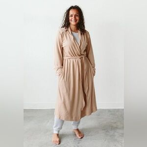 Goumi kids WOMENS ROBE | SANDSTONE xs/s nwt